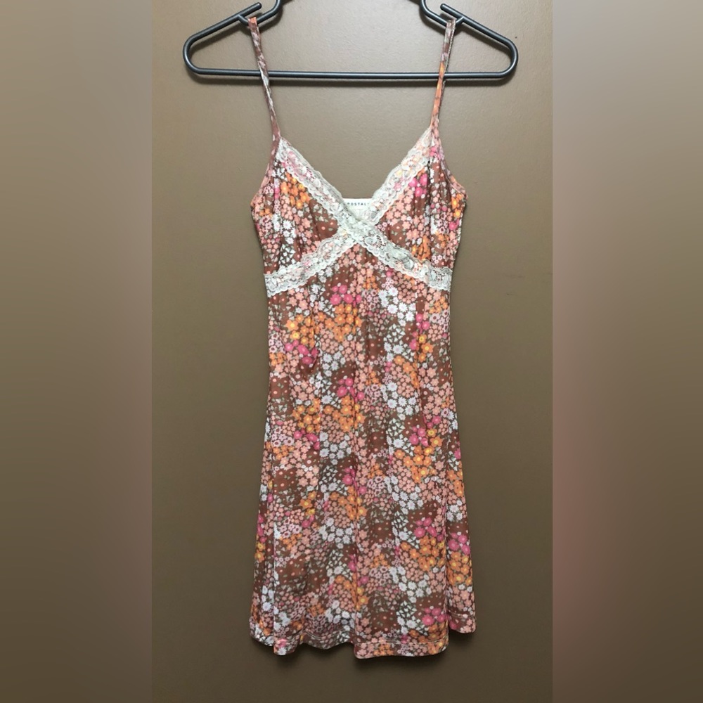 NEW Aeropostale Peach, Pink & Brown Floral Adjustable Strap Dress Lace Detail